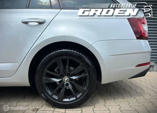 Škoda Octavia Skoda Octavia Combi 1.0 TSI Greentech Sport Business - afbeelding nr 13