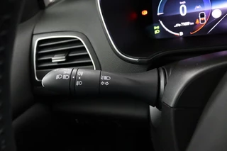 Renault Megane E-Tech Renault Megane Estate 1.6 E-Tech Plug-In Hybrid 160 Intens - afbeelding nr 21