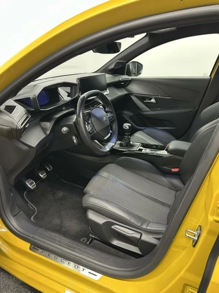 Peugeot 208 Peugeot 208 1.2 PureTech GT-LinePano|Camera|Navi|Carplay|Half Leer| - afbeelding nr 15