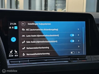 Volkswagen Golf Volkswagen Golf 1.4 eHybrid GTE Panorama/HUD/Camera/IQ Light - afbeelding nr 24