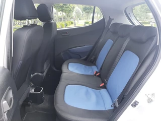 Hyundai i10 Hyundai i10 1.0 Automaat Airco Parkeersensoren - afbeelding nr 13