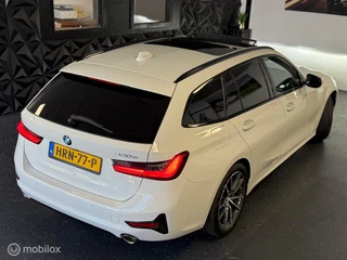 BMW 3 Serie BMW 3-serie Touring 330e High Executive|Pano|Laser|HUD - afbeelding nr 10