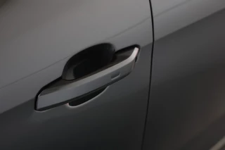 Audi A4 Audi A4 Avant 35TFSi Automaat Business Ed. NAP/Sportstoel/Virtual/Dynamisch/Elek klep - afbeelding nr 10