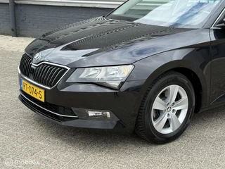Škoda Superb Skoda Superb Combi 1.4 TSI Ambition NAVIGATIE - afbeelding nr 5