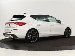 CUPRA Leon Cupra Leon 1.4 e-Hybrid VZ | 245pk |  Stoel & stuurverwarming | Camera | Navigatie | Sfeerverlichting | Keyless | Full LED | PHEV - afbeelding nr 27