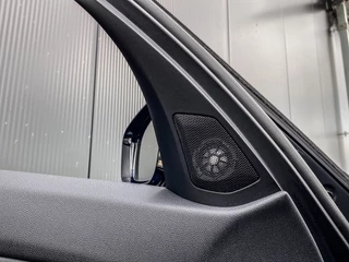BMW 3 Serie BMW 3 Serie 330i 258PK Automaat High Executive M-Sport | HARMAN EN KARDON | AMBIENTE VERLICHTING | LEDER | CRUISE | - afbeelding nr 49