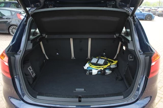 BMW 2 Serie BMW 2 Serie Active Tourer 225xe iPerformance High Executive / Panoramadak / Camera / Head-up / Leder / 18'' / Keyless / Navigatie / Stoelverwarming / DAB / Cruise Control - afbeelding nr 15