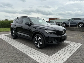 Volvo EX40 Volvo EX40 Single Motor Core 70 kWh | Privacy Glas | 19 Inch Diamond Cut Velgen | Nieuw uit voorraad | - afbeelding nr 23