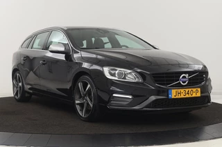 Volvo V60 Volvo V60 2.0 T3 R-Design | Dealer onderhouden |  Stoelverwarming | Xenon | Trekhaak | Navigatie | Leder/Alcantara | Parkeerhulp | Bluetooth | Cruise control - afbeelding nr 27