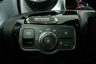 Mercedes-Benz A-Klasse Mercedes Aklasse 200 Widescreen AMG Leder Pano Velgen 163pk - afbeelding nr 29