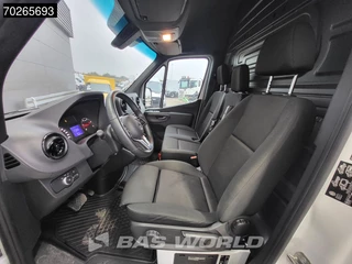 Mercedes-Benz Sprinter Mercedes Sprinter 319 CDI Automaat L3H2 MBUX Airco Cruise Camera Maxi L3 14m3 Airco Cruise control - afbeelding nr 12