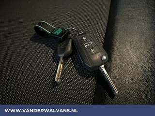 Peugeot Expert Cruisecontrol, 2500kg Trekhaak, Parkeersensoren, Bijrijdersbank - afbeelding nr 18