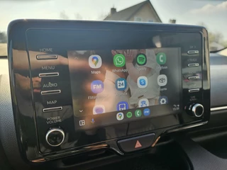 Toyota Yaris Toyota Yaris 1.5 Hybrid Dynamic | Nieuw Model / Dealer OH | Carplay / Cruise - afbeelding nr 20