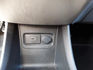 Opel KARL OPEL Karl 1.0 Start/Stop 75pk Innovation PDC/NAVI/CLIMATE Control/Leer - afbeelding nr 15