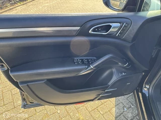 Porsche Cayenne Porsche Cayenne 3.0 S E-Hybrid/CARPLAY/NAP/MARGE/FULL OPTION - afbeelding nr 13