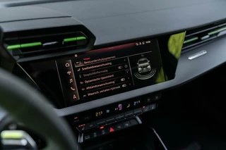 Audi RS3 Audi RS 3 2.5 TFSI quattro HUD Pano Hulk B&O Keramisch - afbeelding nr 51