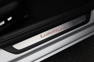BMW 5 Serie BMW 5 Serie Touring 520i High Executive Leer, Head-Up, Elektrische Stoelen, Navigatie, Bluetooth, PDC, Trekhaak, 18'' - afbeelding nr 33