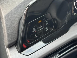 Volkswagen Golf Volkswagen Golf 1.5 TSI 150PK Style IQ LED ACC Pano Carplay - afbeelding nr 39