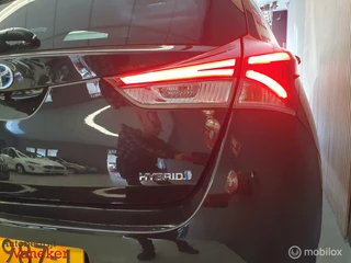 Toyota Auris Toyota Auris 1.8 Hybrid Dynamic Go|Cam|Trekhaak|Cruise|Nav|NAP - afbeelding nr 8
