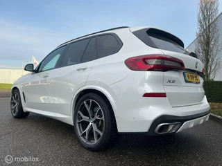 BMW X5 BMW X5 xDrive45e | M sport | Pano | Trekhaak | Full option - afbeelding nr 3