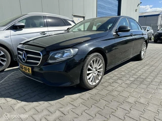 Mercedes-Benz E-Klasse - 93519968-0