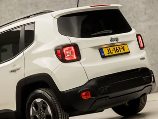 Jeep Renegade Jeep Renegade 1.4 MultiAir Longitude 141Pk Automaat (PANORAMADAK, NAVIGATIE, CRUISE, GETINT GLAS, SPORTSTOELEN, BLUETOOTH, PARKEERSENSOREN, NIEUWE APK, NIEUWSTAAT) - afbeelding nr 14