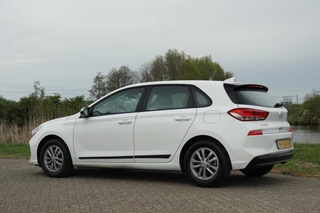 Hyundai i30 Hyundai I30 1.0 T-GDI Comfort Plus - Atlas White - Nav/PDC/LMV/Carplay - afbeelding nr 9