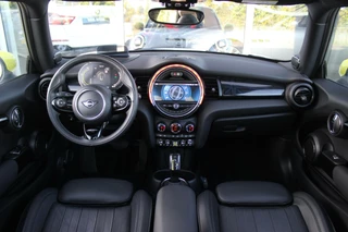 MINI Electric ➡️ Mini Mini Electric Yours 33 kWh | 1e eigenaar | inc BTW | NL auto | Pano | Head-up | Harman-kardon | Camera | LED | Sportstoelen | Leer | DAB | PDC | Climate control | - afbeelding nr 12