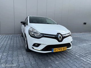 Renault Clio Renault Clio Estate 0.9 TCe Limited  | Navigatie | PDC - afbeelding nr 4
