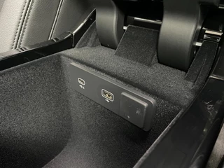 Land Rover Range Rover Velar Land Rover Range Rover Velar P400e SE Dynamic 22 inch Panorama/head-up/memory stoelen/vol leer - afbeelding nr 20