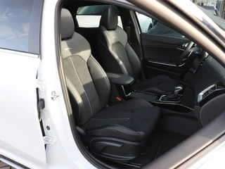 Kia Ceed Kia Ceed 1.5 T-GDi GT-PlusLine I Automaat I Panoramadak - afbeelding nr 5
