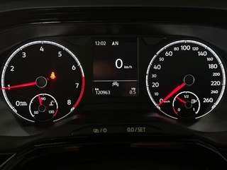 Volkswagen Polo Volkswagen Polo 1.0 TSI COMFORTLINE RIJKLAAR l NAP l LMV l AIRCO l ACC l - afbeelding nr 17