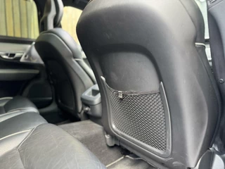Volvo V90 Volvo V90 2.0 D3 R-Design Automaat | Panoramadak | Volleer | Camera met rondomzicht | Bowers&Wilkins | Adaptieve cruise control | Head-up Display | Apple CarPlay | LED | Parkeersensoren voor en achter - afbeelding nr 60