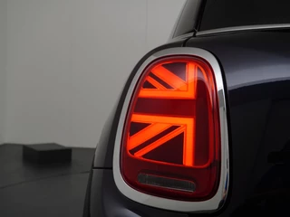 MINI Cooper Mini Mini 1.5 Cooper ORIG. NL. NAP KM. | JCW PACK | STOELVERWARMING | RIJKLAAR INCL. 12 MND. BOVAGGARANTIE - afbeelding nr 9
