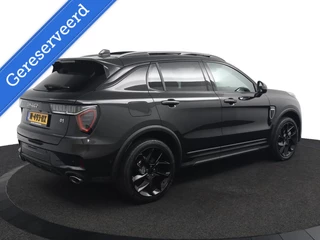 Lynk & Co 01 Lynk & Co 01 1.5 | Black on Black |Carplay | Camera | schuifd. - afbeelding nr 2