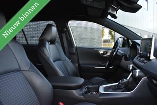 Toyota RAV4 Toyota RAV4 2.5 Hybrid Style Two Tone NAVIGATIE/CAMERA/STUURW/STOELVW/ETC.! - afbeelding nr 5