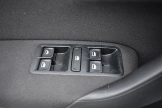 Volkswagen Polo Volkswagen Polo 1.2 TSI Comfortline PDC CRUISE AIRCO - afbeelding nr 19