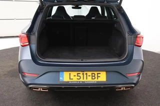 CUPRA Leon CUPRA Leon 1.4 e-Hybrid VZ Performance | Panoramadak | Stoel & stuurverwarming | Carplay | Camera | Adaptive cruise | Keyless | Navigatie | PHEV - afbeelding nr 11