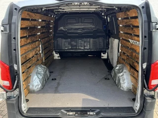 Mercedes-Benz Vito Mercedes-Benz Vito 111 CDI Lang Business Professional Plus Trekhaak Cruise control Airco Elektrisch bedienbare ramen - afbeelding nr 20
