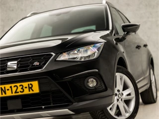 SEAT Arona SEAT Arona 1.0 TSI FR Sport Automaat (APPLE CARPLAY, GROOT NAVI, CLIMATE, STOELVERWARMING, SPORTSTOELEN, SFEERVERLICHTING, GETINT GLAS, PARKEERSENSOREN, CRUISE, NIEUWSTAAT) - afbeelding nr 32