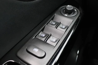 Renault Captur Climate, Cruise, Navigatie, Bluetooth, PDC, Xenon, DAB, 17'' - afbeelding nr 27