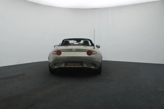 Mazda MX-5 Mazda MX-5 Roadster 1.5 SkyActiv-G Homura met Driver Assistance pakket en RECARO-sportstoelen : dealer onderhouden - afbeelding nr 8