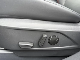 Ford Mustang Mach-E Ford Mustang Mach-E Extended Premium RWD 98 kWh B&O Audio | Panorama dak | Afneembare Trekhaak | Zwarte Velgen - afbeelding nr 28