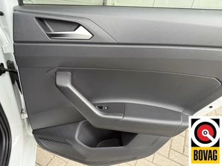 Volkswagen Polo Volkswagen Polo 1.0 TSI Highline Business R Automaat - afbeelding nr 24