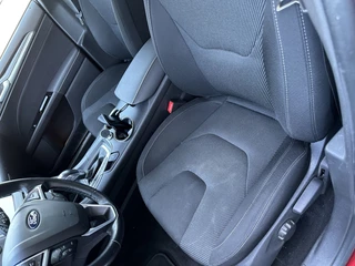 Ford Focus Ford Focus Wagon 1.0 EBH ST Line X TREKHAAK! DRIVERPACK! WINTERPACK! - afbeelding nr 27