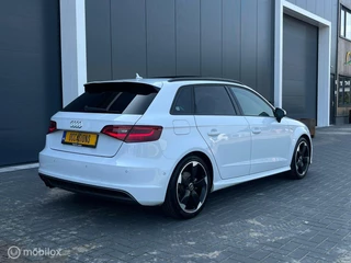 Audi A3 Audi A3 Sportback 1.8TFSI 3 x S-line Pano Trekhaak DODEHOEK ACC - afbeelding nr 5