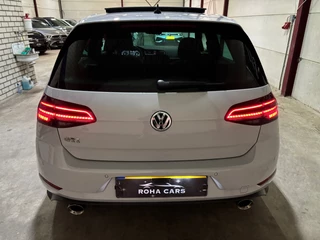 Volkswagen Golf Volkswagen Golf 2.0 TSI GTI Performance - afbeelding nr 9