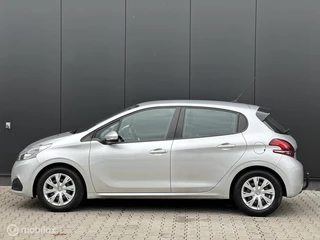 Peugeot 208 Peugeot 208 1.2 PureTech Blue Lion |CRUISE | CARPLAY | TREKHAAK | - afbeelding nr 2