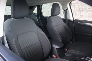 Ford Kuga Ford Kuga 2.5 PHEV Titanium | Geen import | Navi | Cruise - afbeelding nr 17