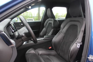 Volvo XC60 Volvo XC60 2.0 T4 R-Design / 360Camera / Leder&Alcantara / 20'' / Navigatie / Dodehoek / DAB / Cruise Control - afbeelding nr 4